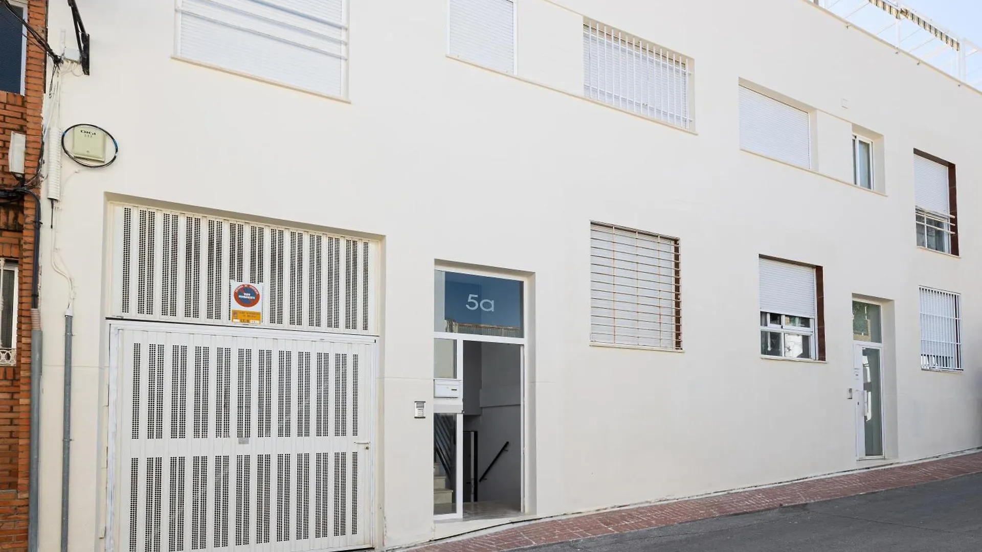 H2M Duplex Sancti Espiritu Sunny Terrace Apartment Malaga